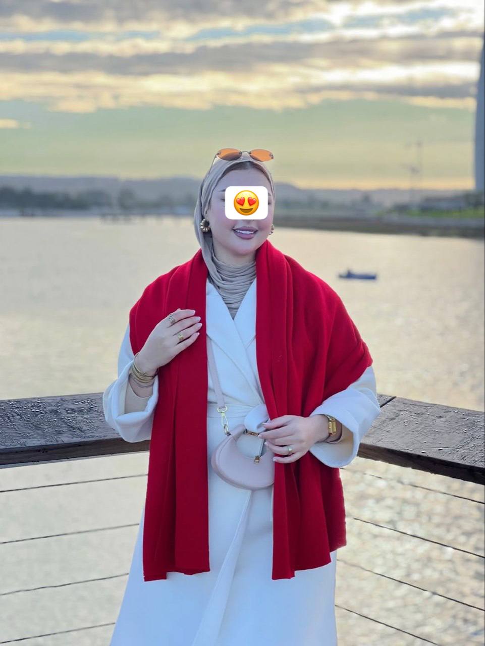 وشاح ميكاسا – دافي وأنيق ❤️